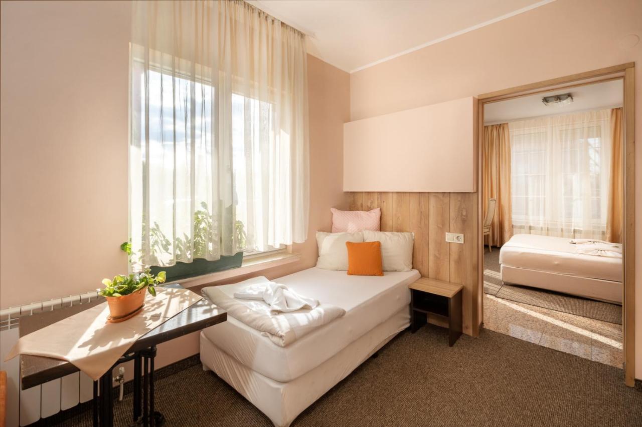 Hotel Orlando Sofya Dış mekan fotoğraf